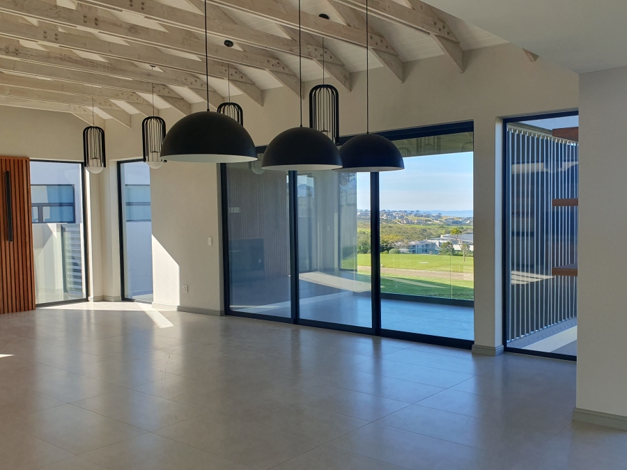 4 Bedroom Property for Sale in Oubaai Western Cape